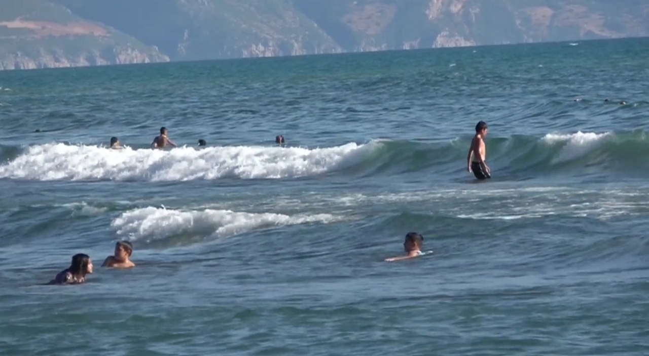 Petrol atıklarına rağmen yüzdü! Açıklaması ise pes dedirtti